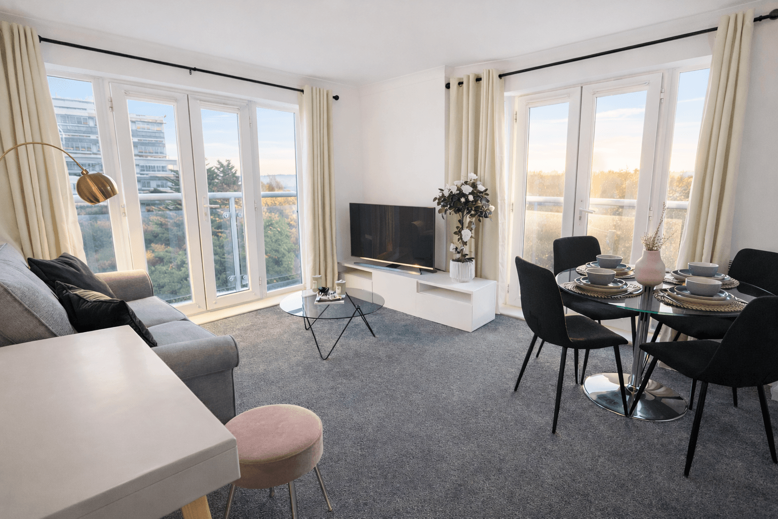 Living room at 36 Handley's Elite