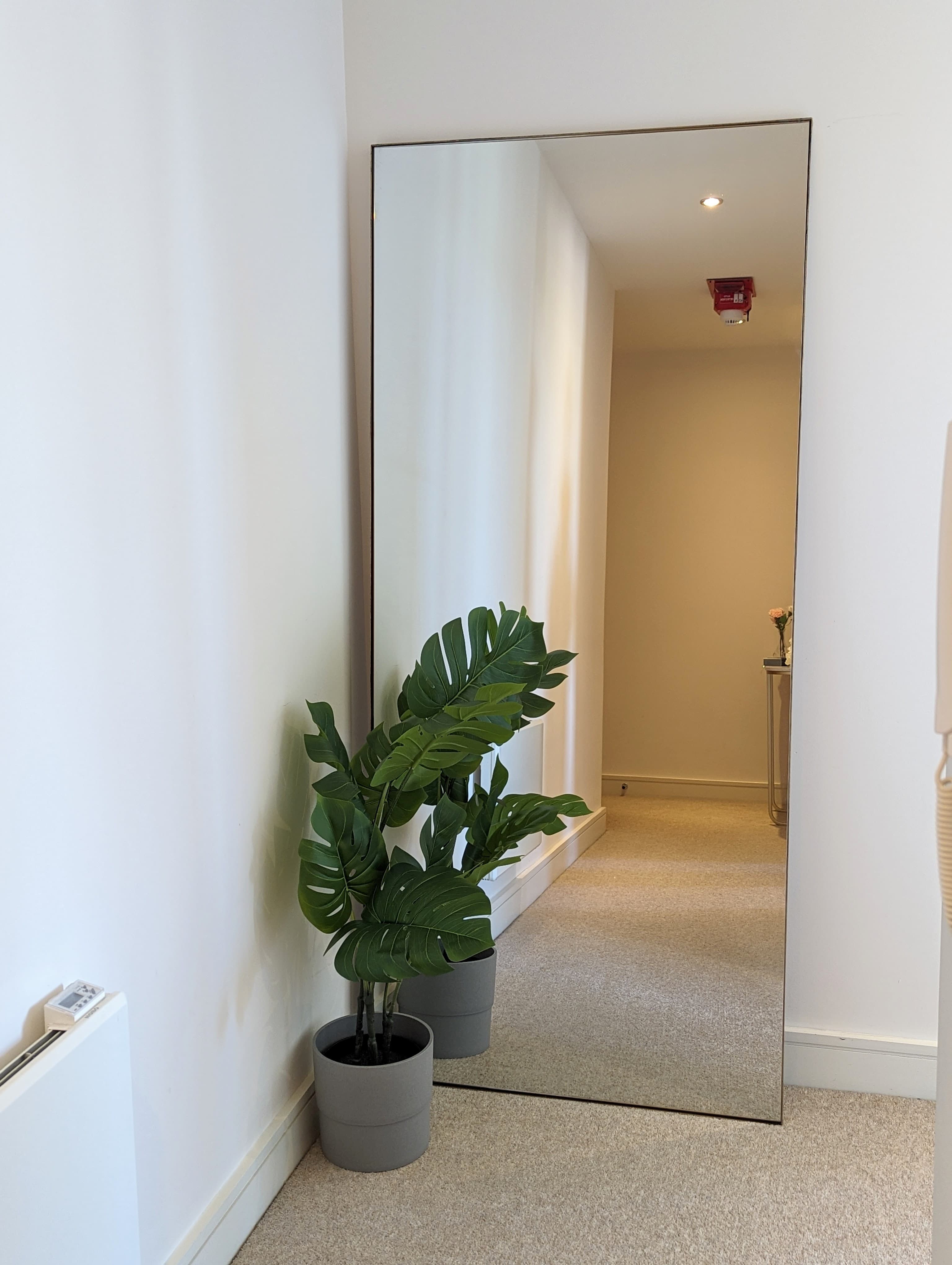 Hallway at No. 43 Elite