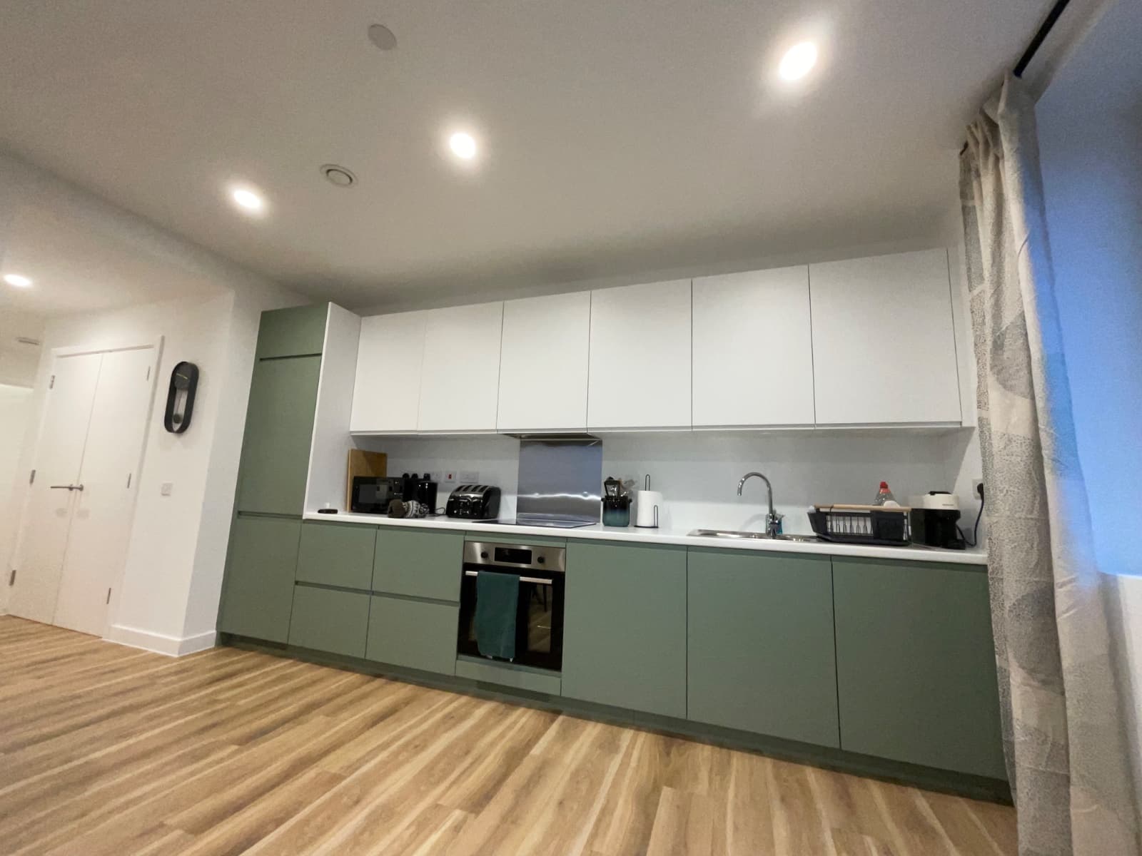 Kitchen at Hale Elite