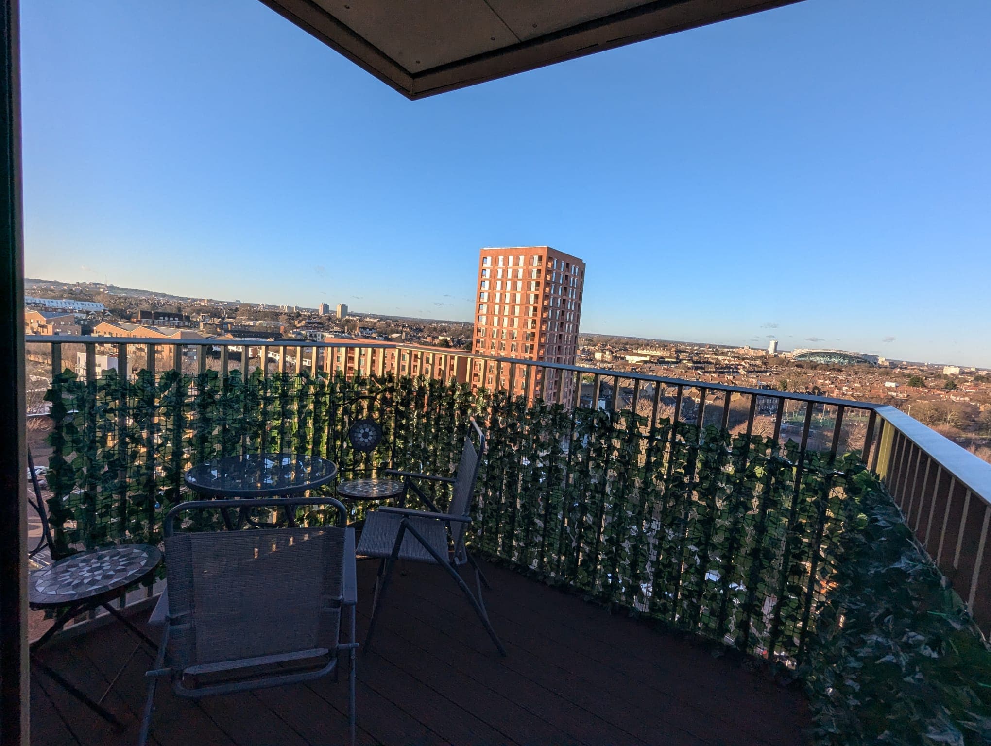 Balcony at Hale Elite