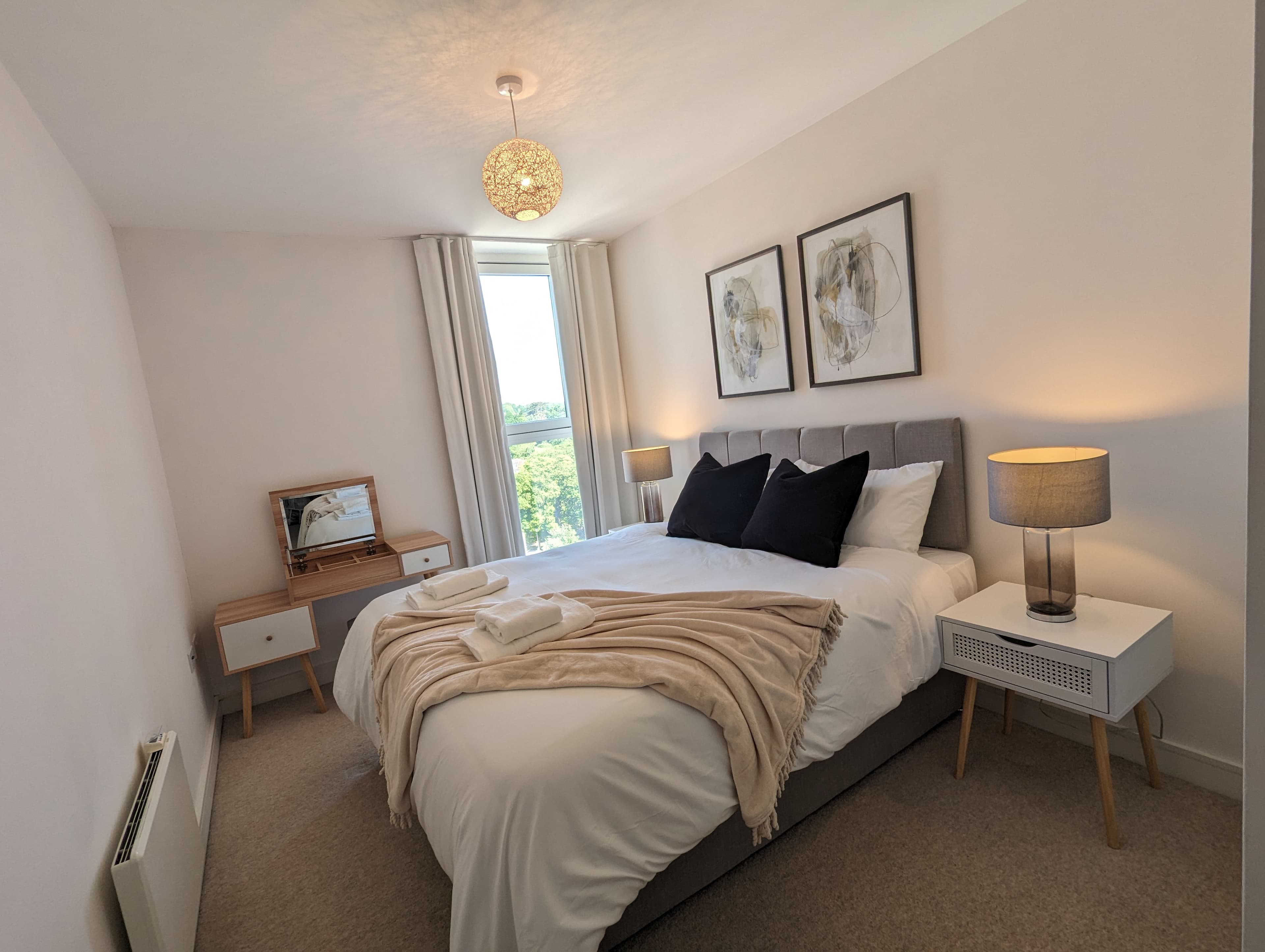 Bedroom at No. 43 Elite